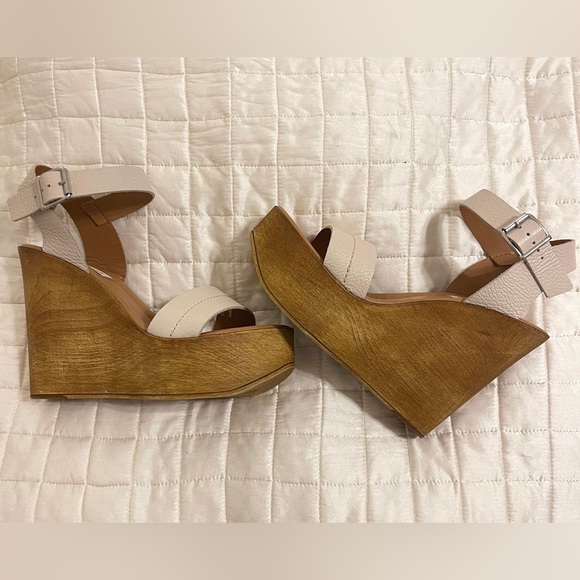 Belma Wedge - Picture 3 of 5